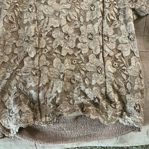 Daytrip  Lace Blouse Lined NEW size L - Picture 6 of 12